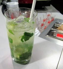 Bohém Bowling Café