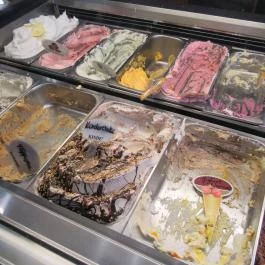 Bohém Cukrászda Devecser - Étel/ital