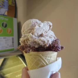 Bohém Cukrászda Devecser - Étel/ital