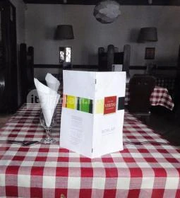 Bohémtanya Étterem