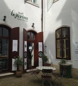 Bojtorina Vegan Kitchen
