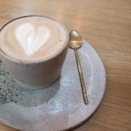 Bomiz Deli Budapest - Étel/ital