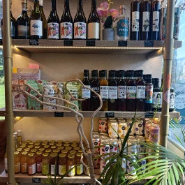 Bomiz Deli Budapest - Belső