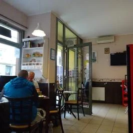 Bonjour Cafe Budapest - Belső