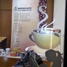 Book Café - Károly körút Budapest - Belső