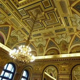 Book Café - Lotz-terem Budapest - Belső