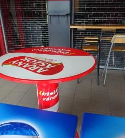 Boomerang Biliárdszalon & Pub