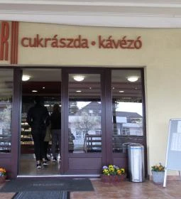 Bor Cukrászda & Kávézó
