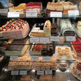 Bor Cukrászda & Kávézó Dabas - Étel/ital