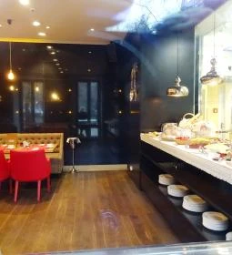 Borkakas Wine Bistro