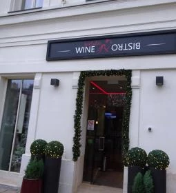 Borkakas Wine Bistro