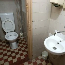 Borpatika Budapest - Mosdó