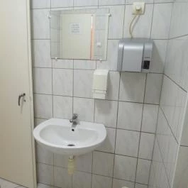 Borsodi Söröző, Ercsi - Mosdó