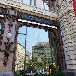 New York Kávéház Budapest - Külső kép