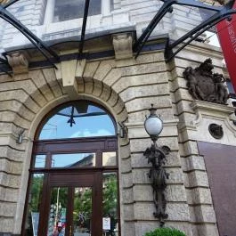 New York Kávéház Budapest - Külső kép