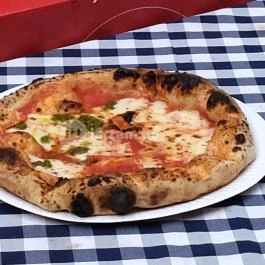 Botellón Terasz Budapest - Étel/ital