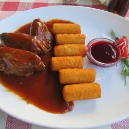 Bozi Rozi Csárda, Fertőboz - Étel/ital