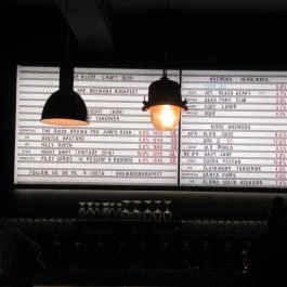 BrewDog Bar Budapest - Belső