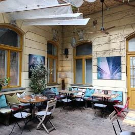 Brody House Café, Bar & Bistro Budapest - Belső