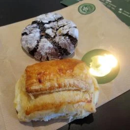 Brooklyn Bagel Budapest - Étel/ital