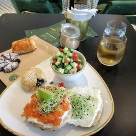 Brooklyn Bagel Budapest - Étel/ital