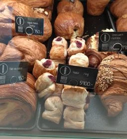 Brucker Pékség - Móricz