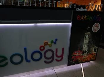 Bubbleology - Corvin Plaza Budapest