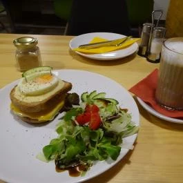 Bubó Budapest - Étel/ital