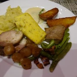 Buda Gourmet Budapest - Étel/ital