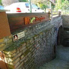 Budai Gesztenyés Étterem és Kávézó, Budakeszi - Külső kép