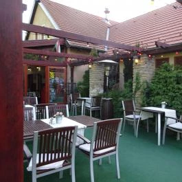 Budai Gesztenyés Étterem és Kávézó, Budakeszi - Külső kép