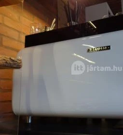 Budai Kettő Kávézó & Pékség