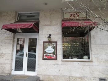 Budai Mandulás Cukrászda Budapest