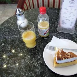 Budai Mandulás Cukrászda Budapest - Étel/ital