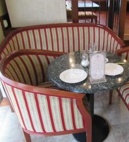 Budai Mandulás Cukrászda