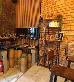BudaLovinPest Café