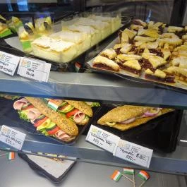 Budapest Bakery & Cafe Budapest - Étel/ital