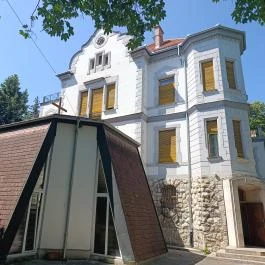 Budapesti Örmény Katolikus Fogolykiváltó Boldogasszony és Világosító Szent Gergely templom, Budapest - Külső kép