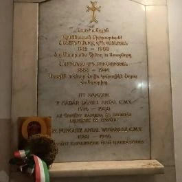 Budapesti Örmény Katolikus Fogolykiváltó Boldogasszony és Világosító Szent Gergely templom, Budapest - Belső