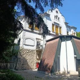 Budapesti Örmény Katolikus Fogolykiváltó Boldogasszony és Világosító Szent Gergely templom, Budapest - Külső kép