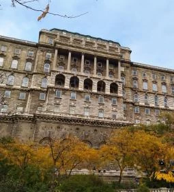 Budavári Palota
