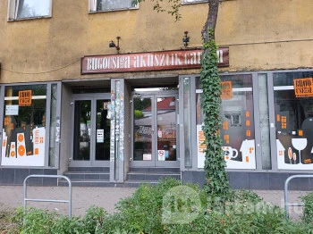 Búgócsiga Akusztik Garden Sopron