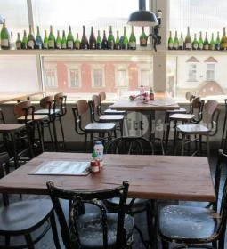 Buja Disznók - Fény utcai Piac