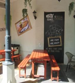 Buja Disznók - Liget