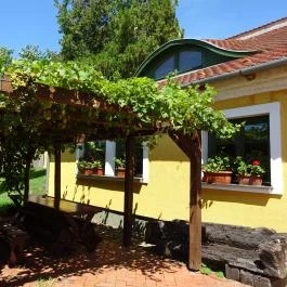 Bujdosó Pincészet Balatonszemes - Külső kép