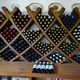 Bujdosó Pincészet Balatonszemes - Étel/ital