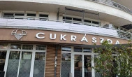 Bundiner Cukrászda Fót - Külső kép