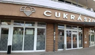 Bundiner Cukrászda Fót - Külső kép
