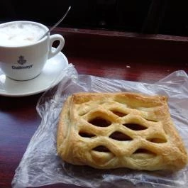 Burek Pékség Budapest - Étel/ital