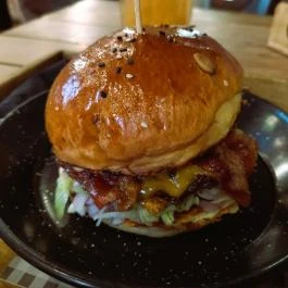 Burger Bár-Hol Budapest - Étel/ital